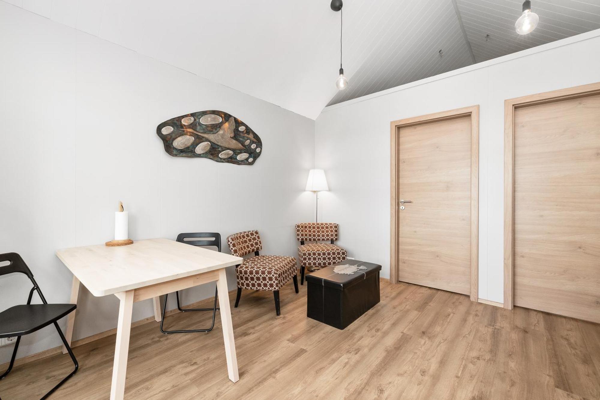 Rauthafell Apartment 霍尔斯沃德吕尔 外观 照片